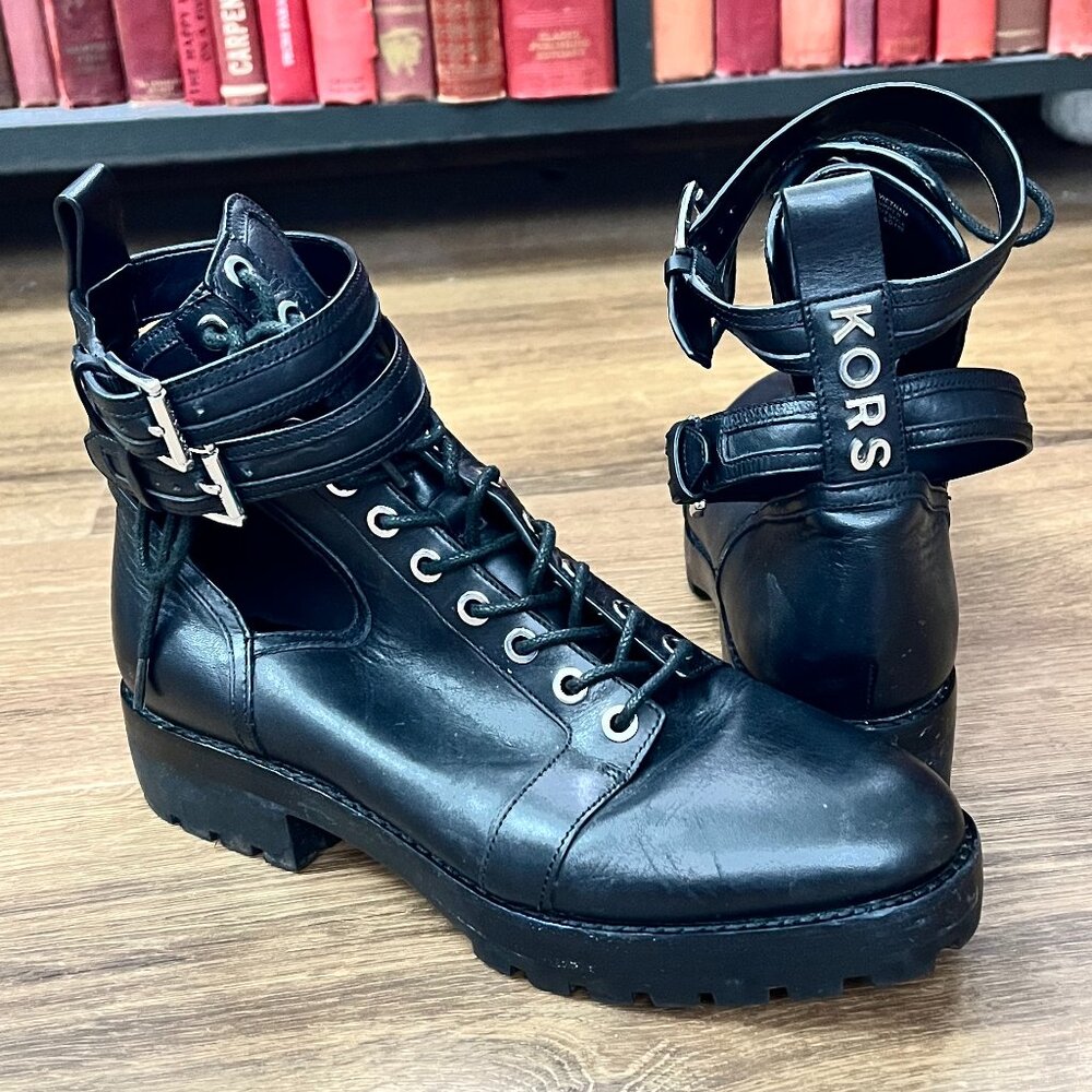 Michael Kors Bensen Cut-Out Buckle Leather Combat Goth Boots Sz 8